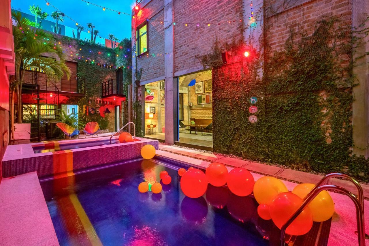 פוארטו ואלארטה Pinata Pv Gay Hotel מראה חיצוני תמונה